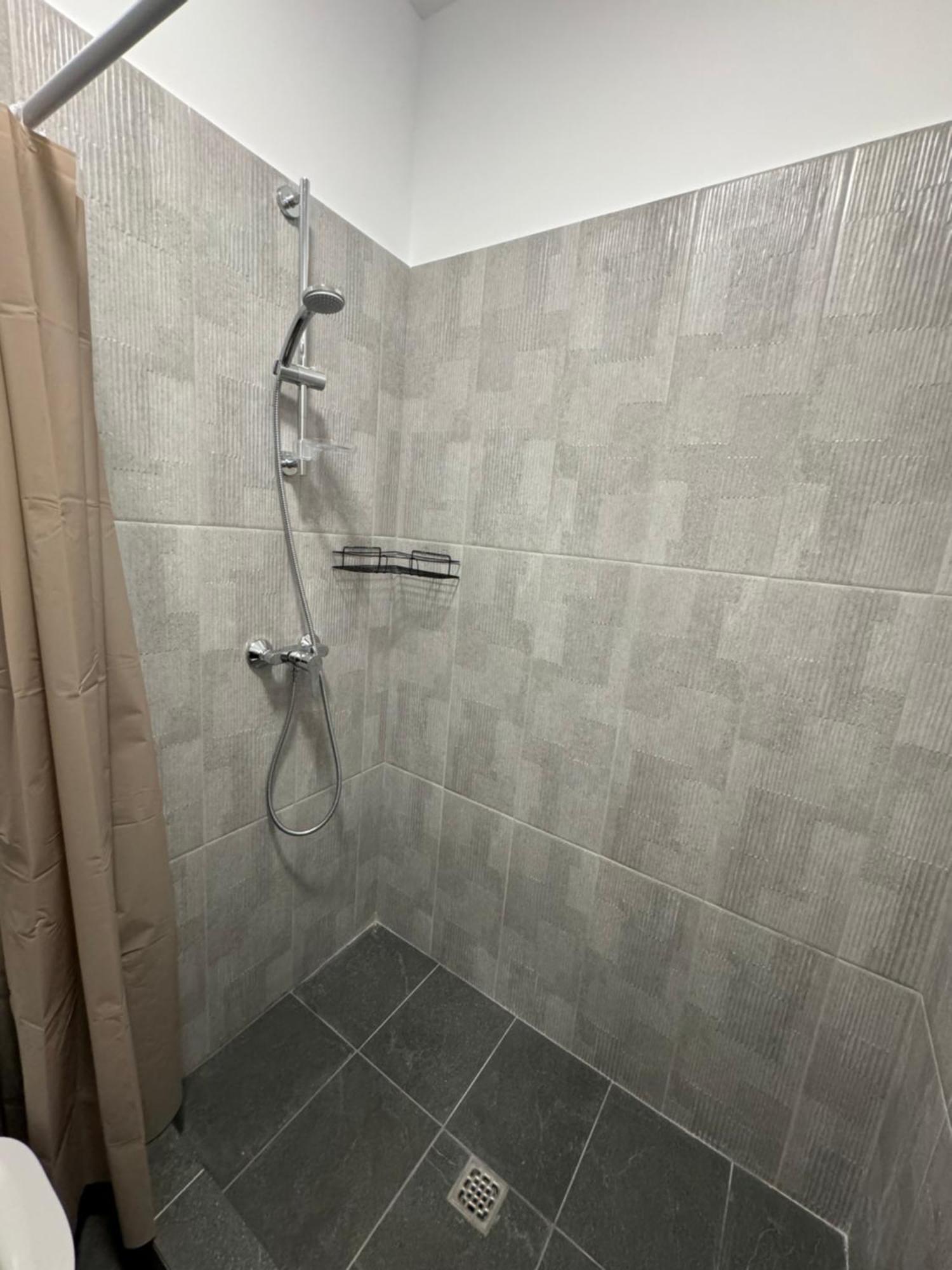 Elegant Escape Apartment Belu Екстериор снимка